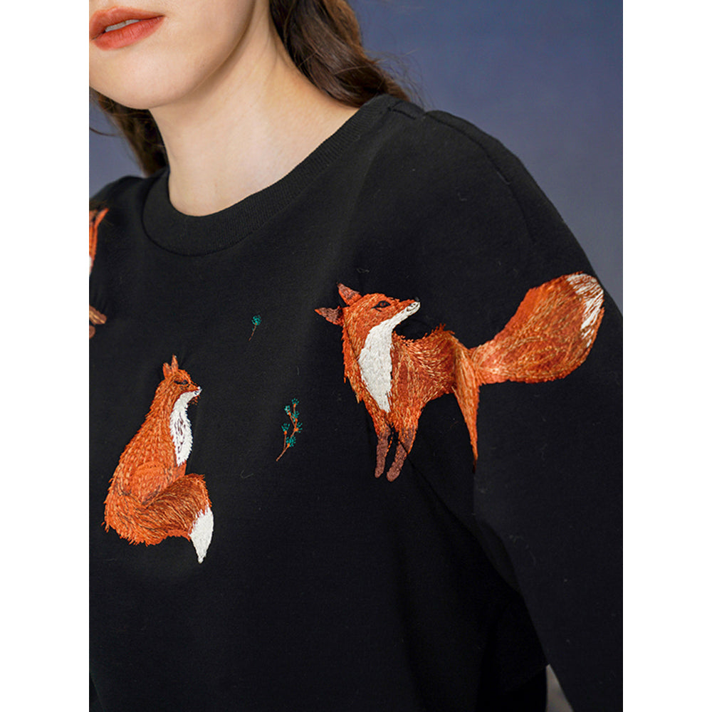 ANDRELUCIANO 馬刺繍 赤ニットセーター edited_a14_99eab03d-492c-4616-