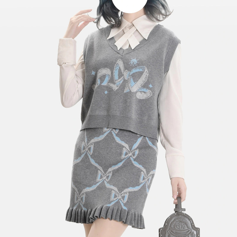 Gray and Light Blue Vest and Skirt with a Ribbon Pattern[2025年2月下旬-3月中旬発送予定]