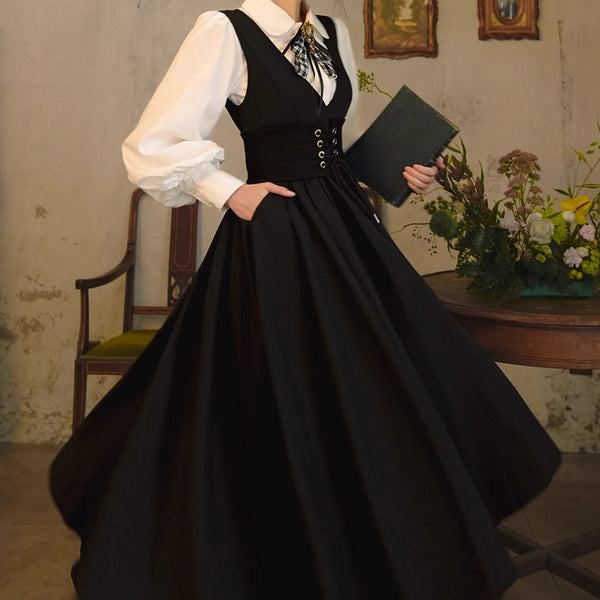 黒のお嬢様のコルセットジャンパースカート