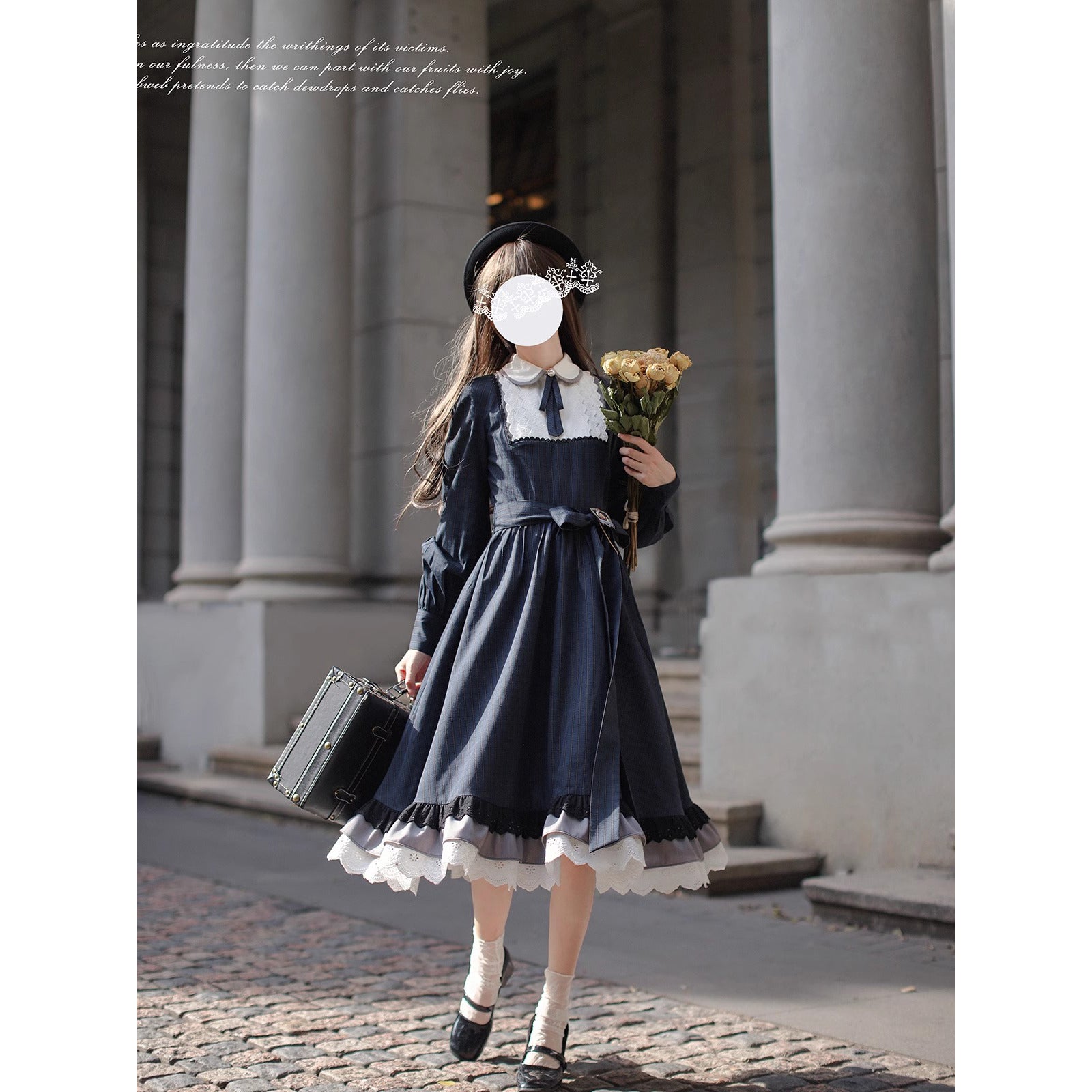 なな様ネイビー2ワンピース レースネックデザインワンピ | ロングワンピース | NOELA OFFICIAL WEB