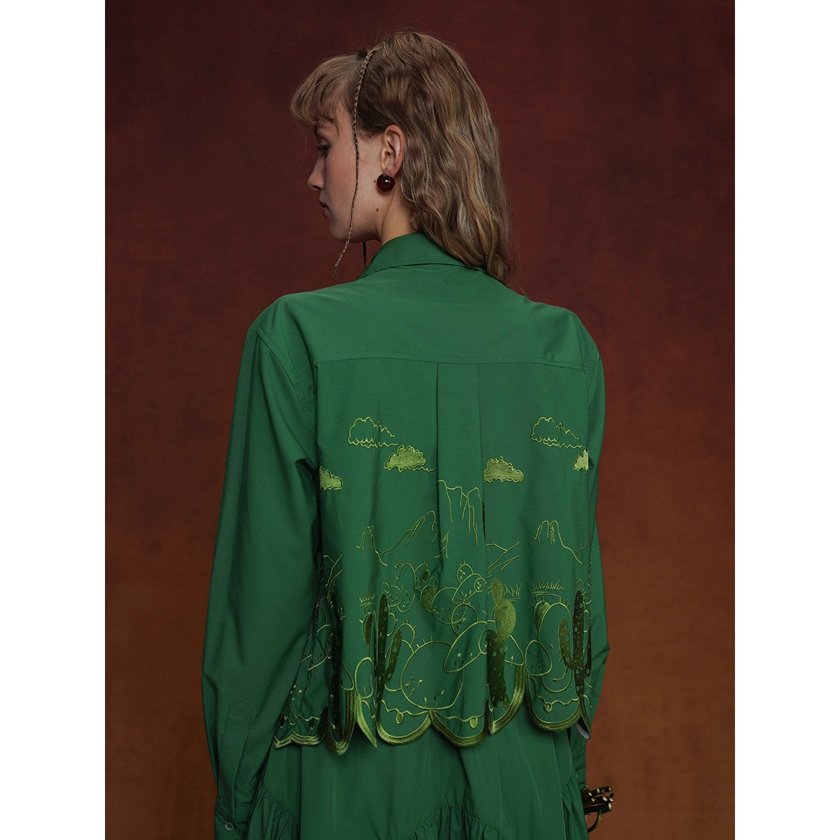 サボテンの刺繍ブラウスとスカート - Green – ManusMachina