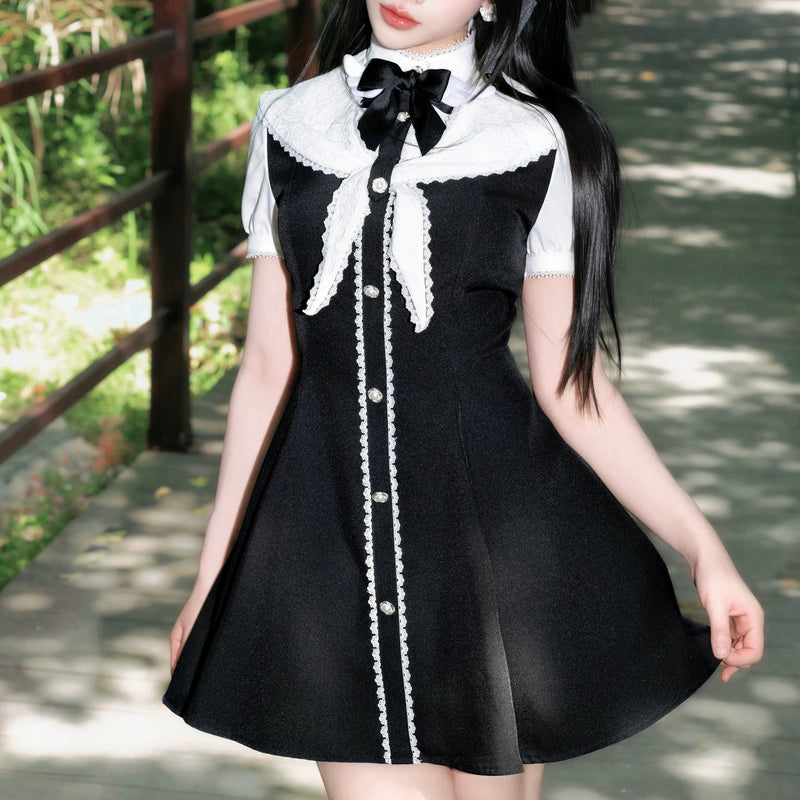 黒白の令嬢のセーラーワンピース – ManusMachina