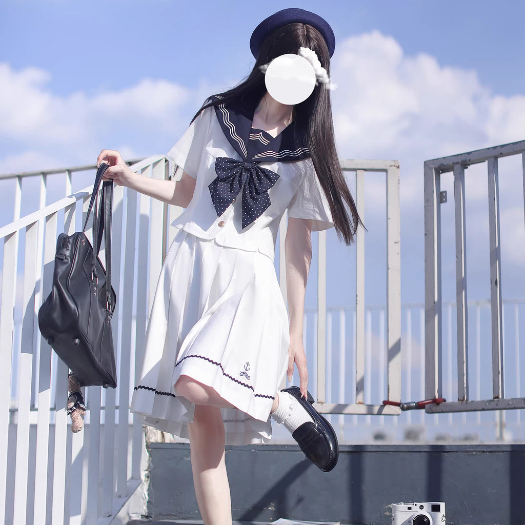 昭和レトロ　セーラーカラー スカーフリボン付 ホワイトブラウス 上品長袖 M1 白いスカーフのセーラー服25選！中学生や高校生におすすめ