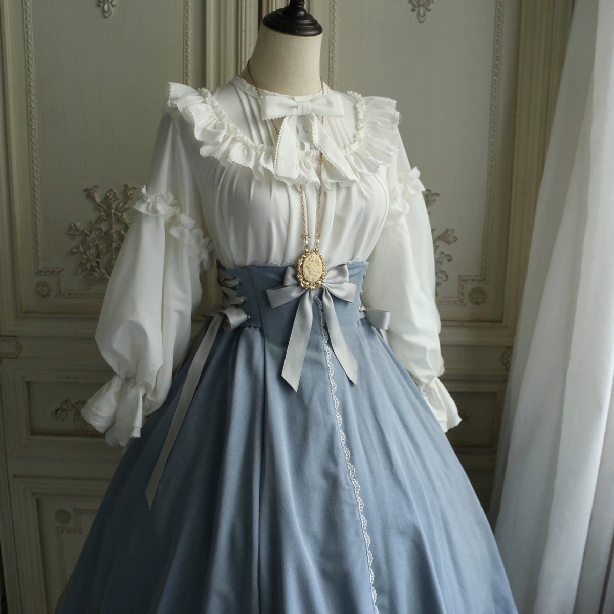 FaeriesDaffodil – ManusMachina