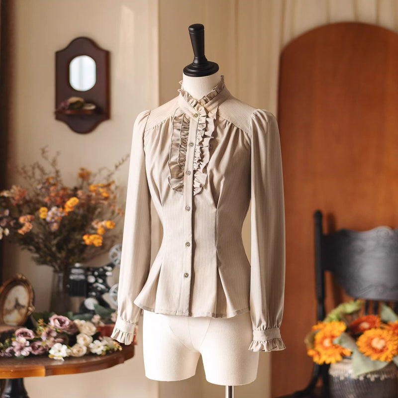 英国のお嬢様のクラシックフリルブラウス - Light Beige – ManusMachina