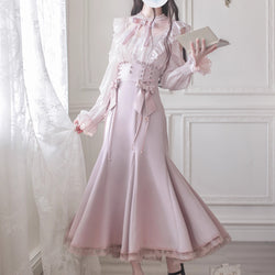 桜色の令嬢のフリルトップスとコルセットスカート – ManusMachina