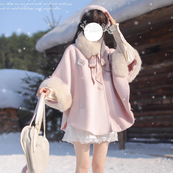 桜色のお嬢様のウールケープコート