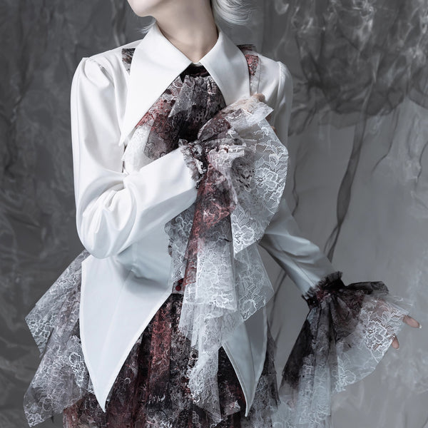 血塗れのお嬢様のレースアップブラウス - Dark Red[2026年2月下旬-3月下旬発送予定]