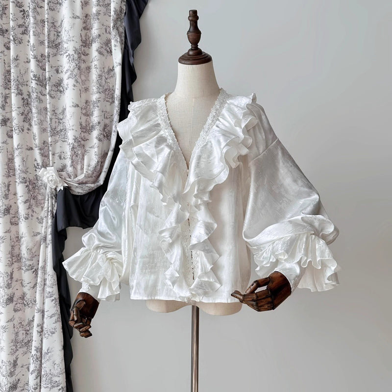 伯爵令嬢のヴィクトリアンブラウス - White[2026年4月中旬-5月中旬発送予定]