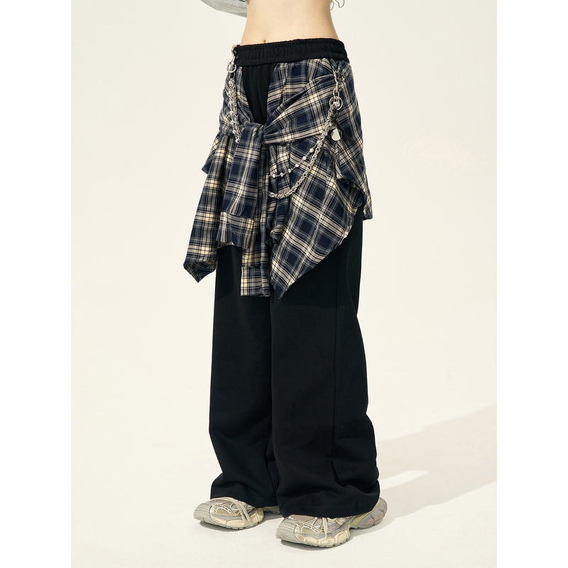 Casual Wide Pants with a Rolled-up Shirt