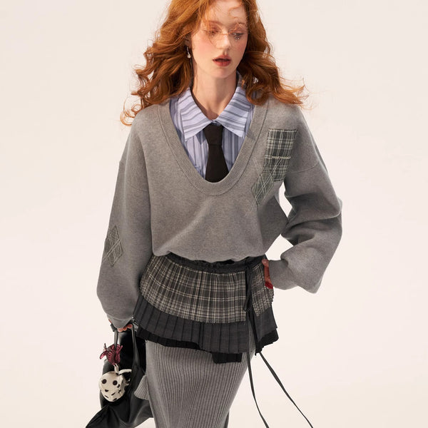 Appliqué Gray Knit Dress