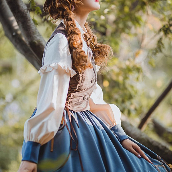 邸宅のお嬢様のクラシカルベスト