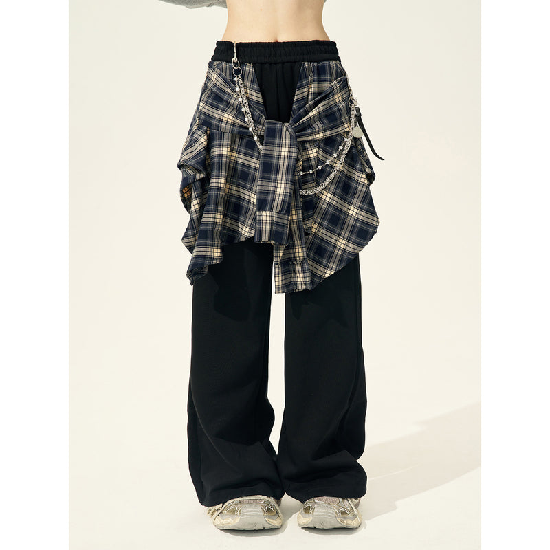 Casual Wide Pants with a Rolled-up Shirt