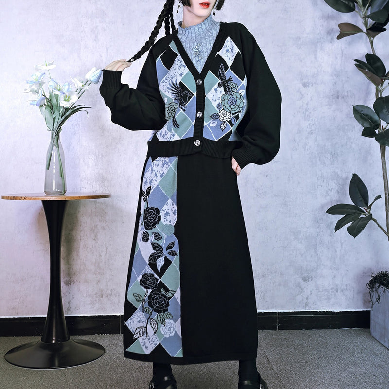 椿の花と鶯の挿絵カーディガンとニットスカート