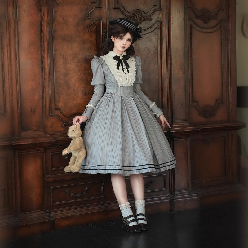 霧の都のお嬢様のクラシカルワンピース - Light Gray[2025年10月上旬-10月下旬発送予定]