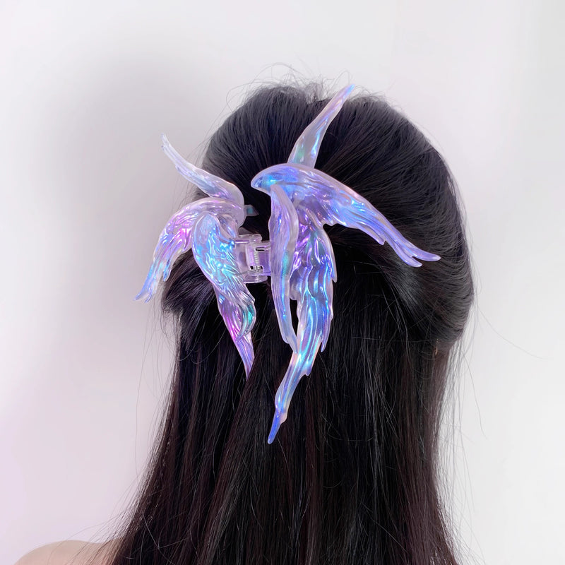 天使の翼のヘアクリップ