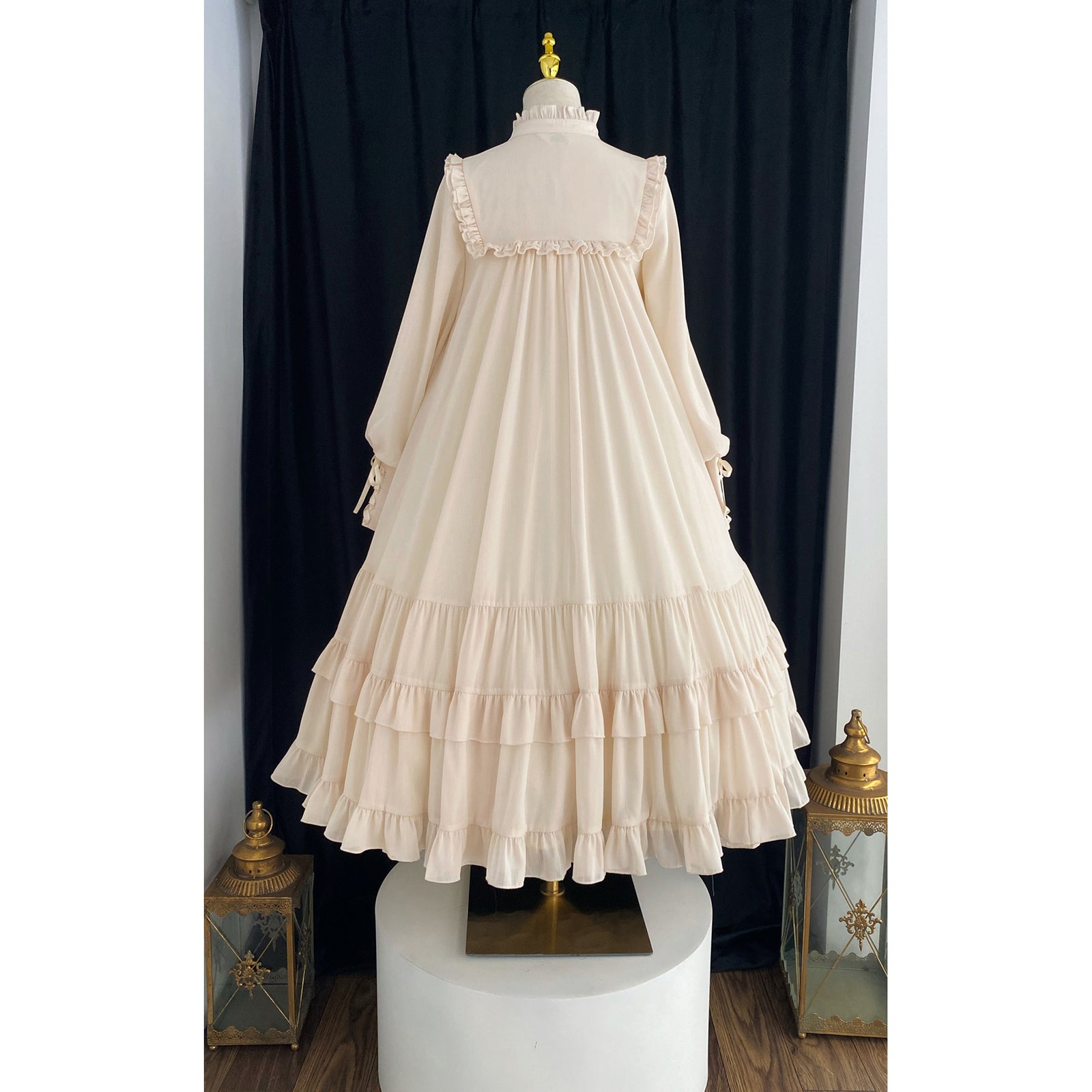 生成のお嬢様のクラシカルワンピース[2025年9月下旬-10月下旬発送予定