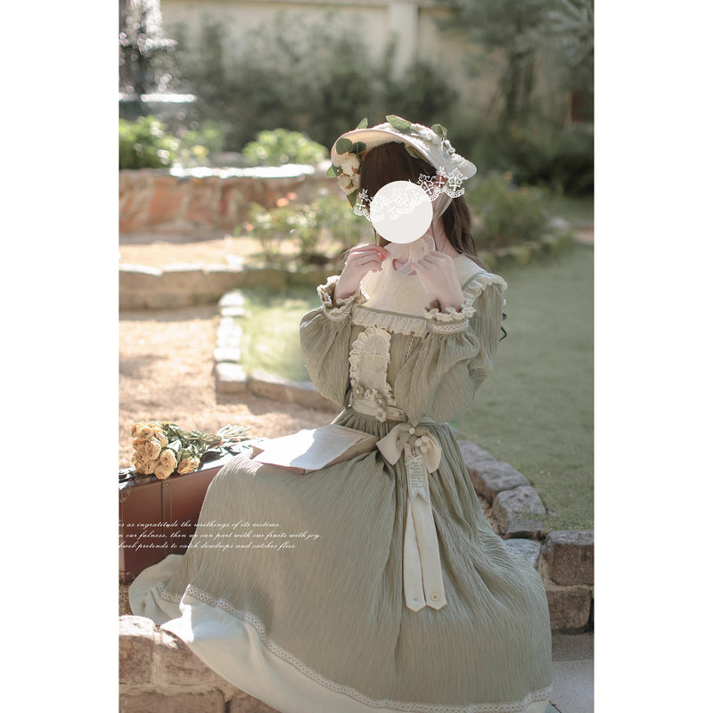 庭園の令嬢の刺繍クラシカルワンピース