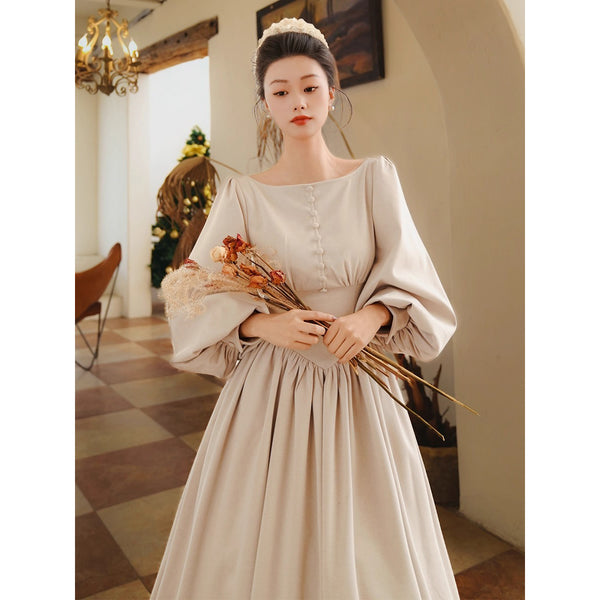 銀幕の貴婦人のクラシカルワンピース