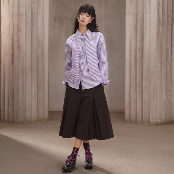 薄紫の縦縞ストライプブラウス