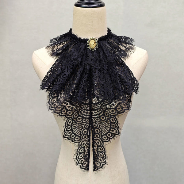 公爵令嬢の胸飾り