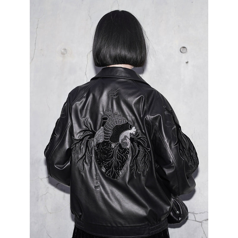 心臓の刺繍レザージャケット – ManusMachina