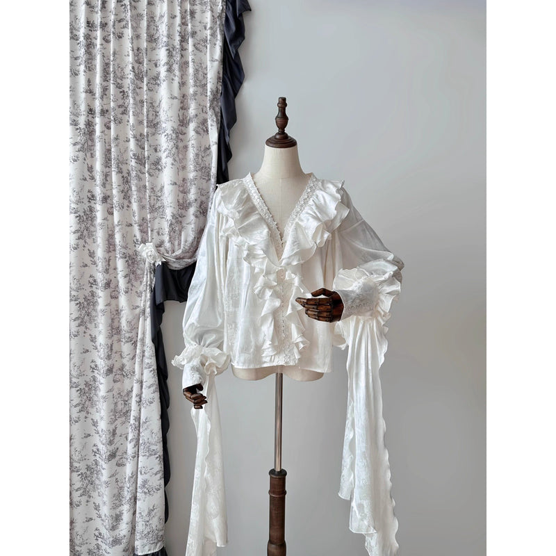 伯爵令嬢のヴィクトリアンブラウス - White[2026年4月中旬-5月中旬発送予定]