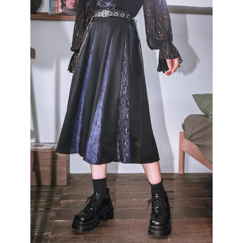 藍紫の蛇鱗クロップドパンツ