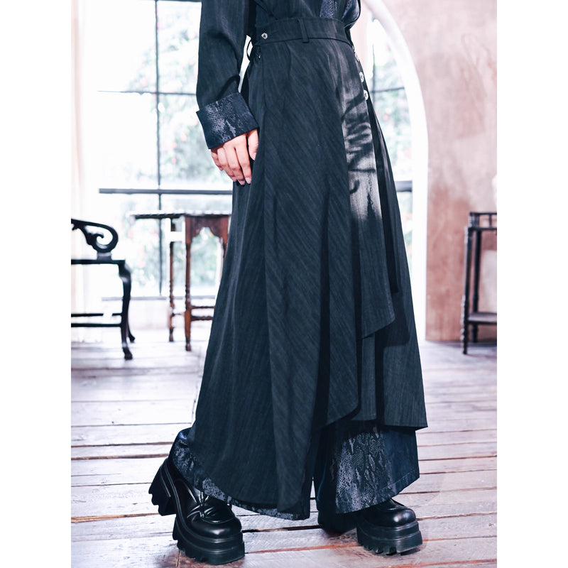 漆黒の蛇鱗ワイドドレープパンツ