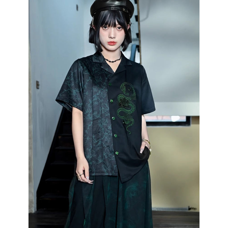 暗闇の蛇の刺繍アシンメトリーシャツ