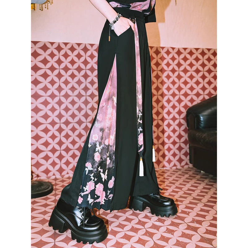 暗夜の花と蝶々のワイドパンツ