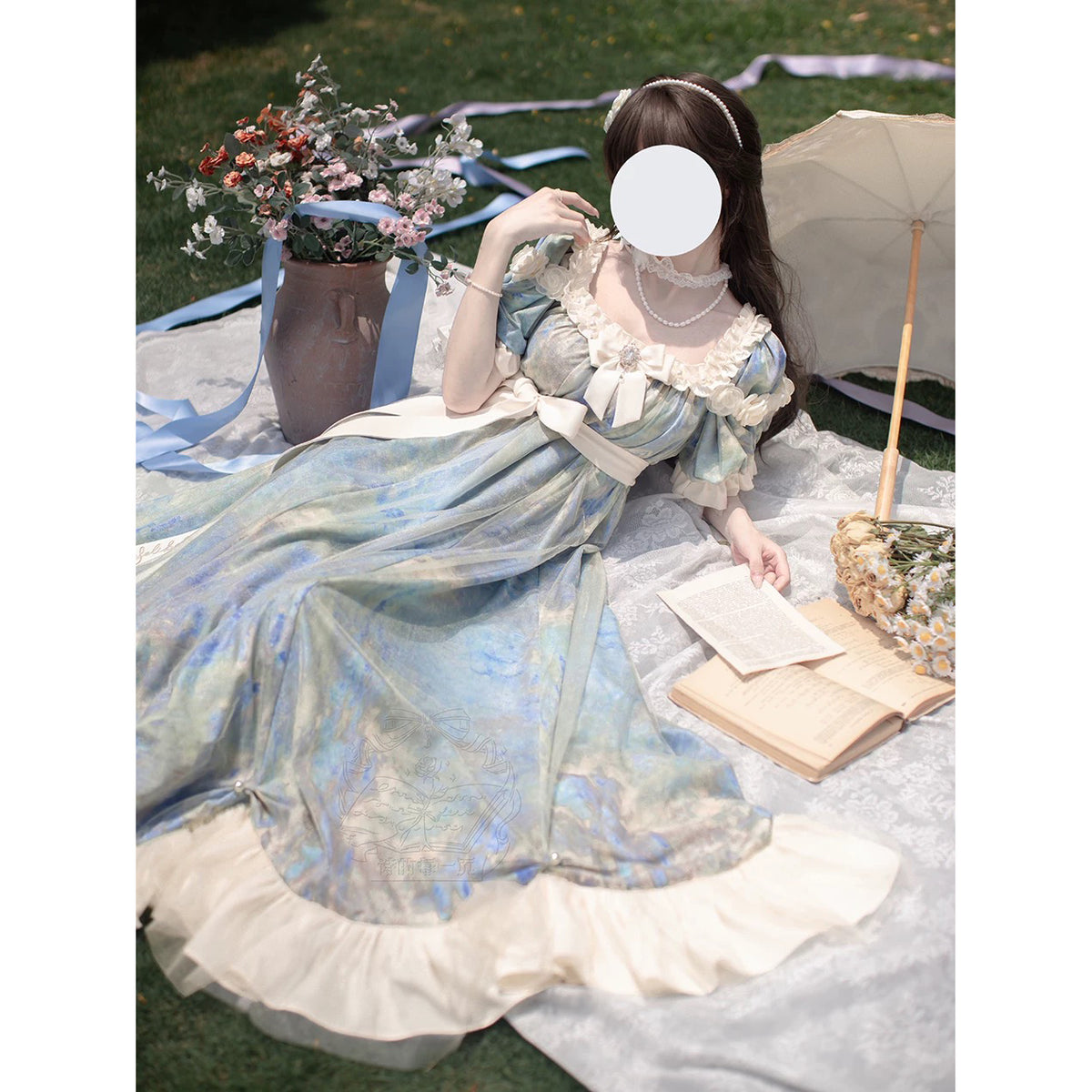睡蓮の池の油彩画ヴィクトリアンワンピース - Light Blue[2025年