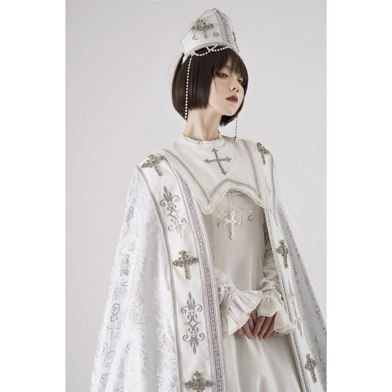 月夜の修道女の刺繍ミトラ - White × Silver[2025年12月上旬-2026年1月上旬発送予定]