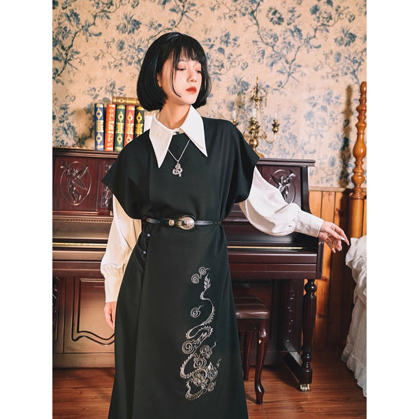 漆黒の龍の刺繍ロングジレワンピース
