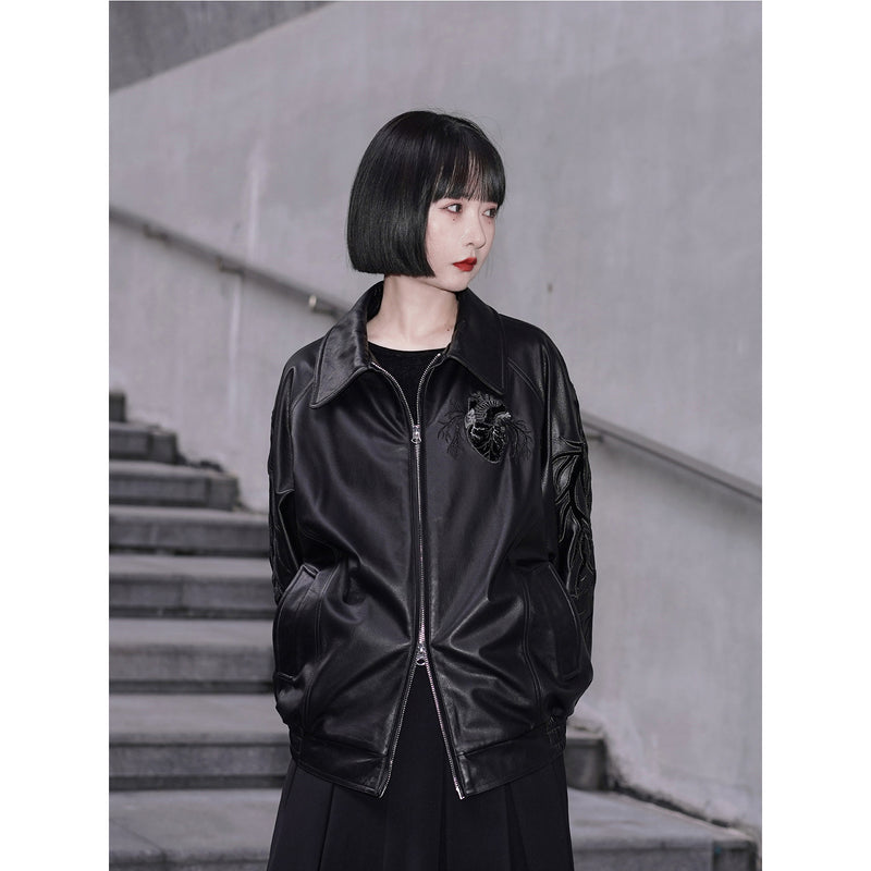 心臓の刺繍レザージャケット – ManusMachina