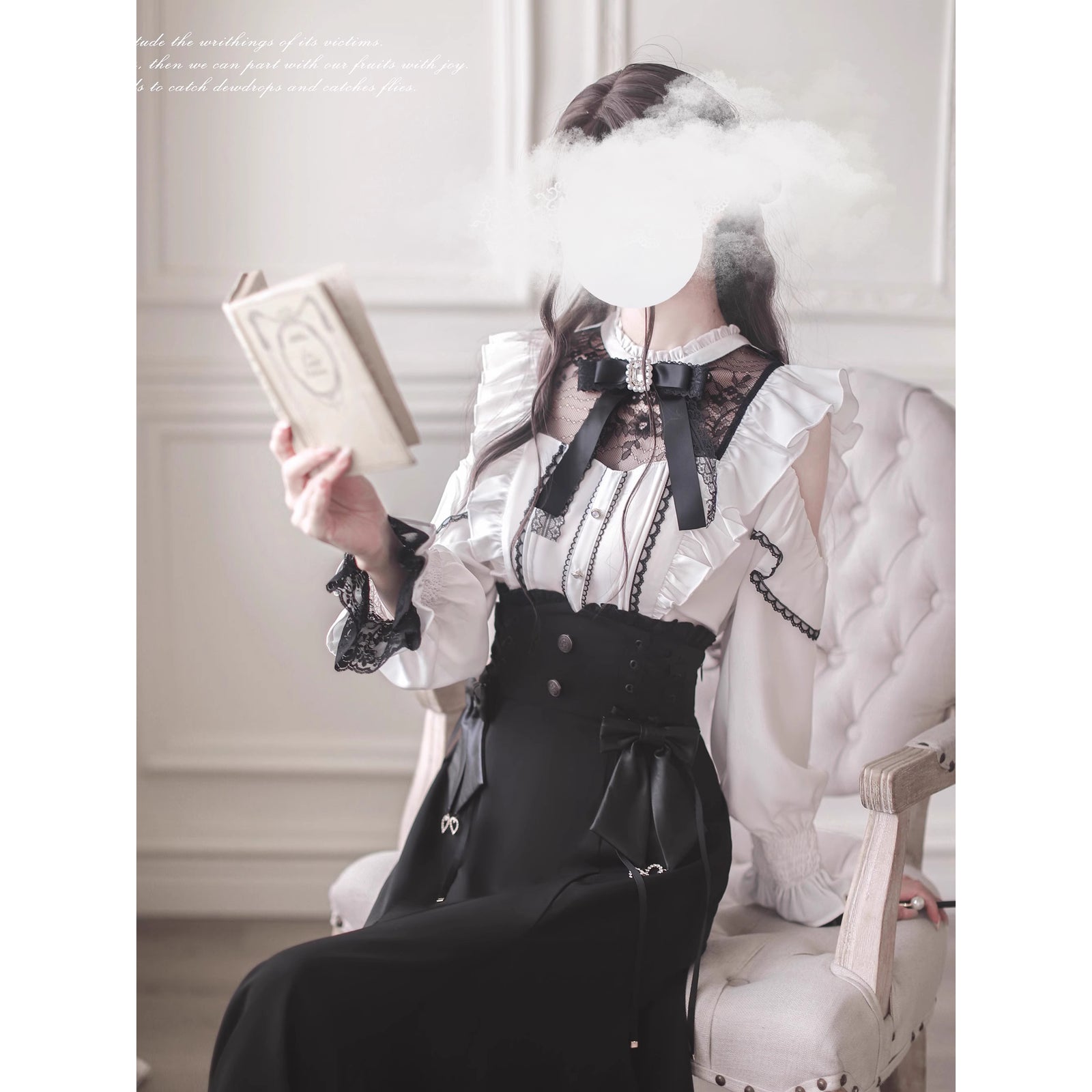 窓辺の令嬢のフリルトップスとコルセットスカート – ManusMachina