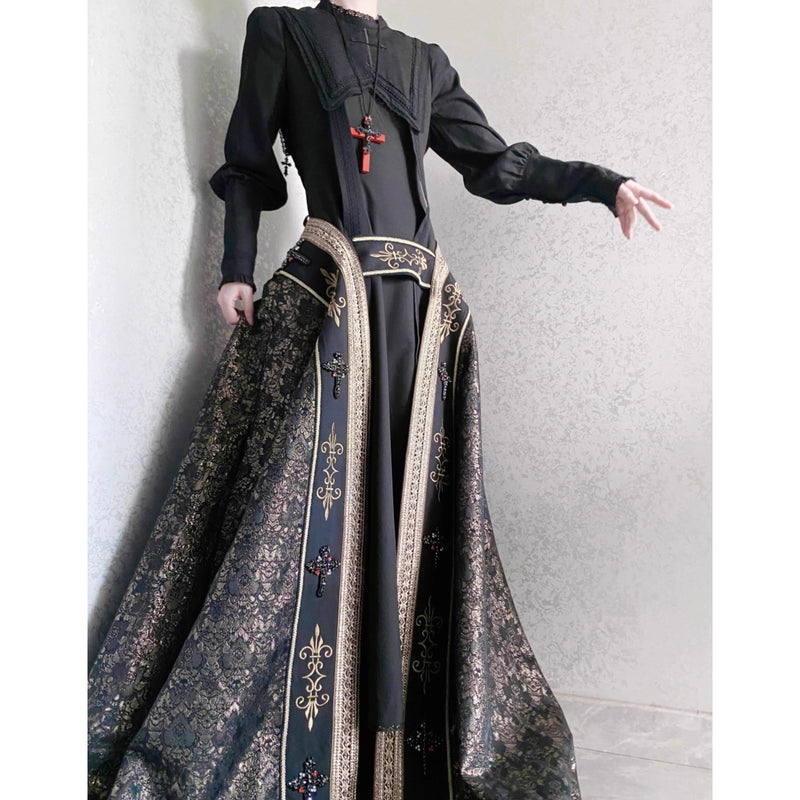 月夜の修道女の刺繍ロングマント - Black Gold[2025年12月上旬-2026年1月上旬発送予定]