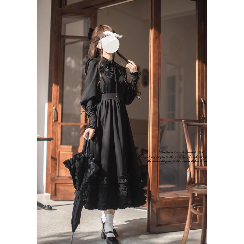 夜想曲を奏でる刺繍クラシカルワンピース