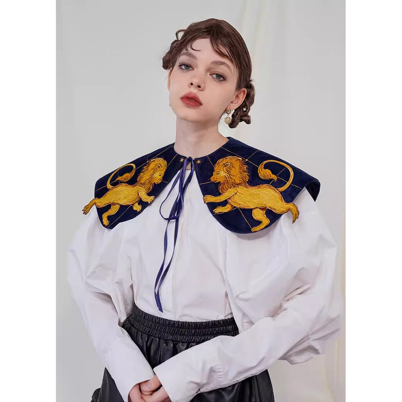 獅子の刺繍付け襟