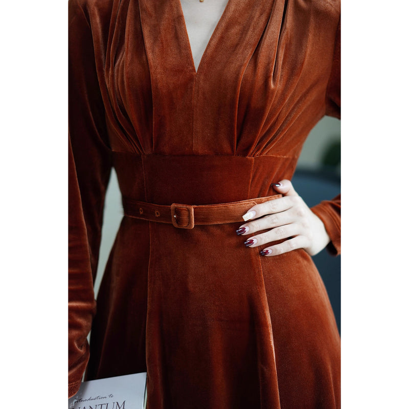 赤銅色の貴婦人ベルベットワンピース