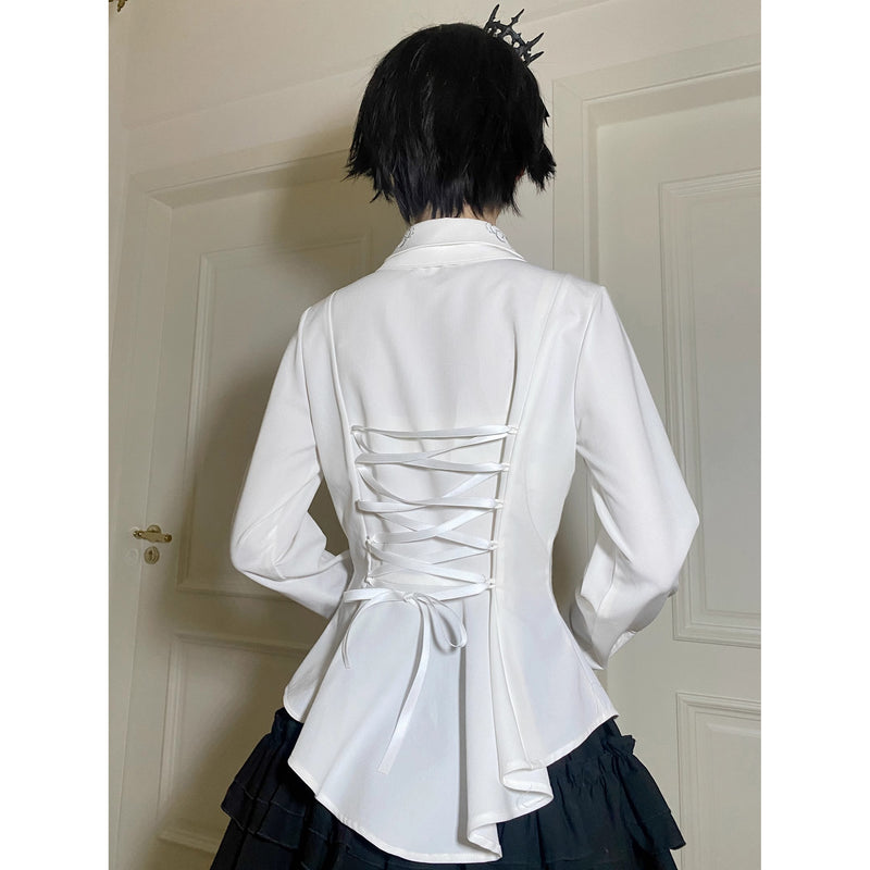 中世貴族の薔薇刺繍ブラウス - White[2025年9月中旬-10月上旬発送予定]