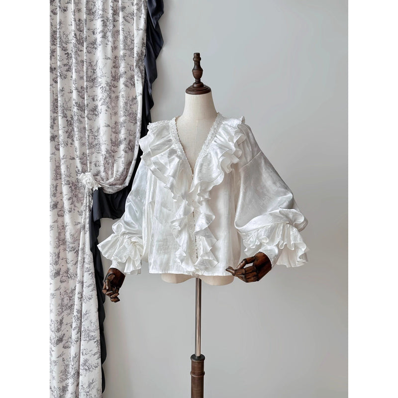 伯爵令嬢のヴィクトリアンブラウス - White[2026年4月中旬-5月中旬発送予定]