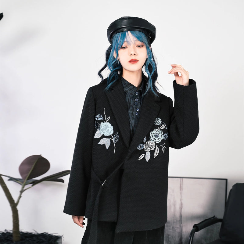 椿の花の刺繍チャイナジャケット