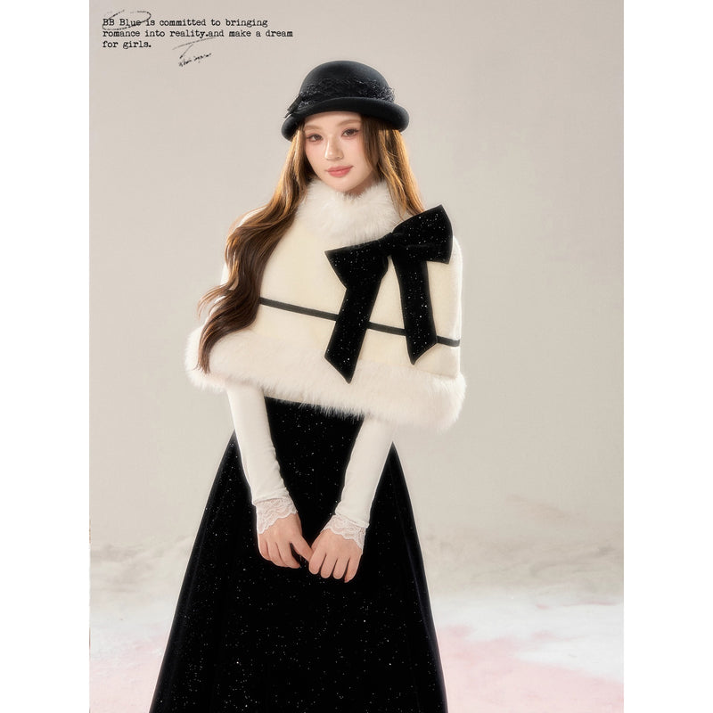 Countess's Cape and Long Skirt