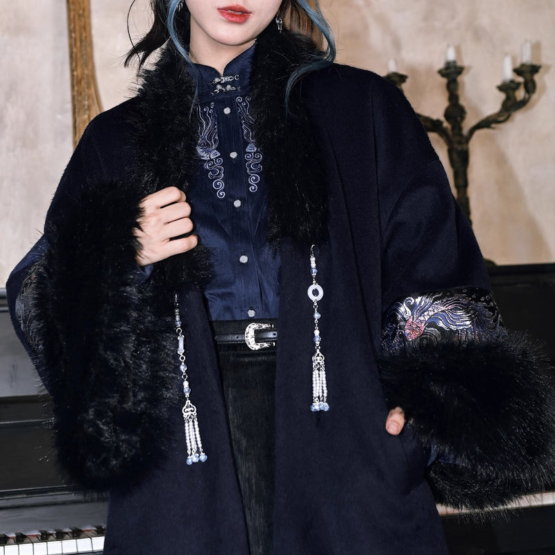 闘魚の刺繍アクセサリー