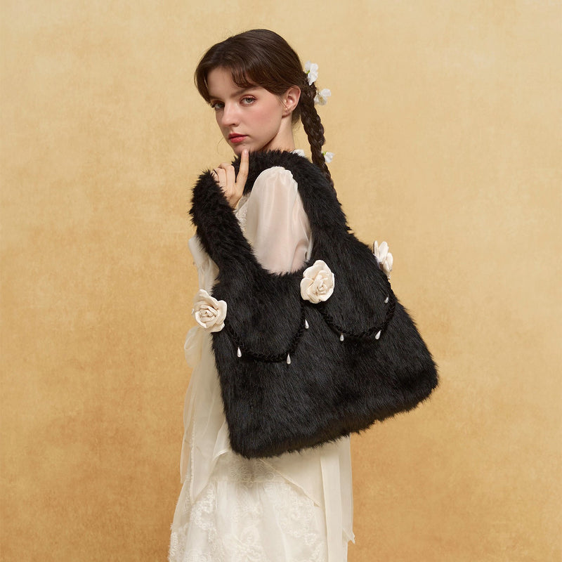 椿の花のファートートバッグ - Black