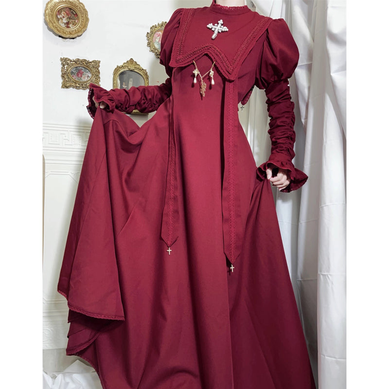 月夜の修道女の刺繍ワンピース - Wine Red（シャーリングスリーブ）[2025年12月上旬-2026年1月上旬発送予定]