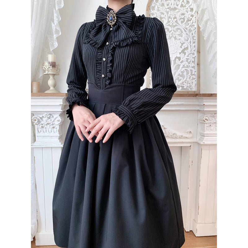 西洋令嬢の縦縞クラシカルブラウス - Black[2026年1月上旬-1月下旬発送予定]