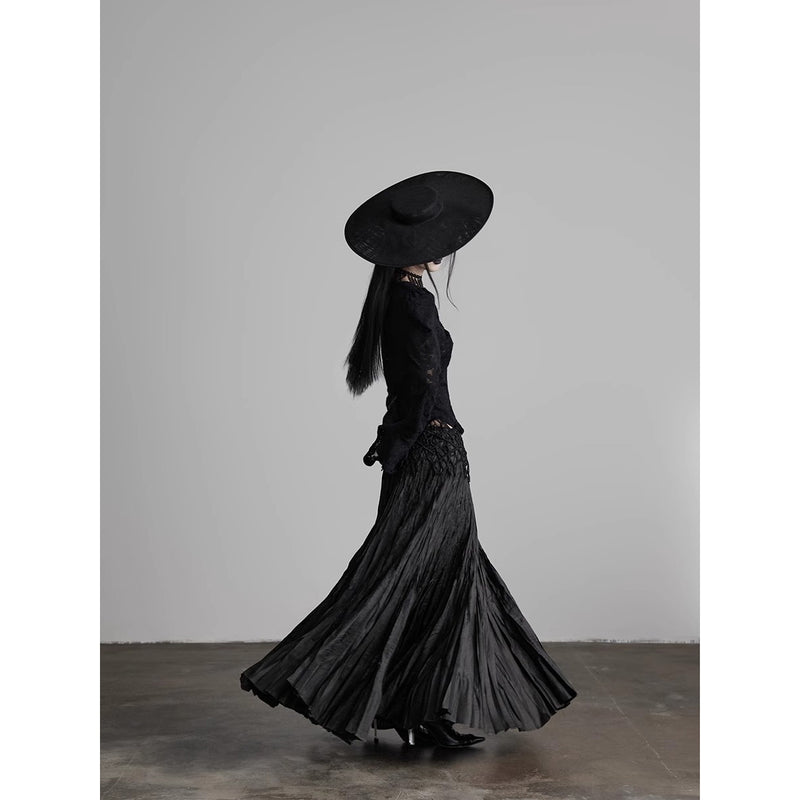 Black Embroidered Pleated Long Skirt