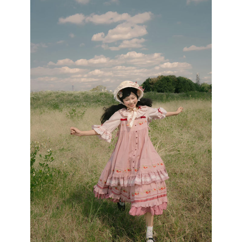 いちご摘みの刺繍トップスとスカートとブラウス - Pink[2026年2月上旬-3月上旬発送予定]